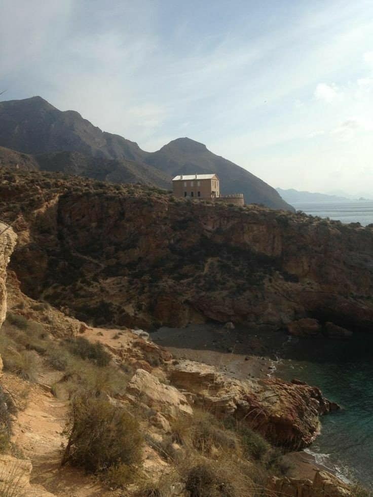 25 ESPECTACULARES RUTAS DE SENDERISMO : TODO HIKING | ¿Un paseo alrededor del mundo? Conoce estas 25 rutas de senderismo | hiking...