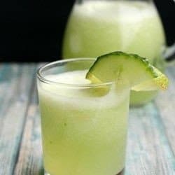 22 RECETAS DE AGUA FRESCA SALUDABLE: Una super refrescante, aromática y saludable bebida para después de entrenar.