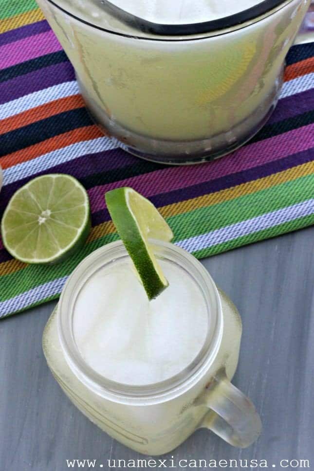 22 RECETAS DE AGUA FRESCA SALUDABLE: Una super refrescante, aromática y saludable bebida para después de entrenar.