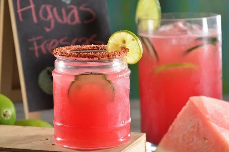 22 RECETAS DE AGUA FRESCA SALUDABLE: Una super refrescante, aromática y saludable bebida para después de entrenar.