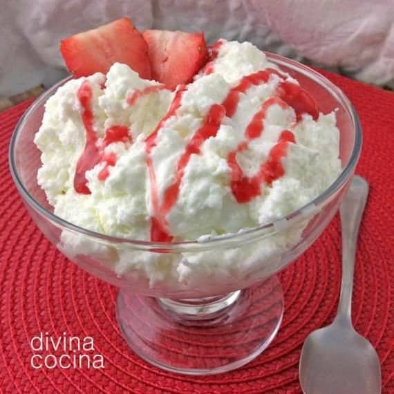 29 Snacks Saludables con Yogurt Griego: ¿Snacks saludables para disfrutar el juego sin culpas? Te presentamos 29 recetas a base de un cremoso yogurt griego y no lo pienses más.