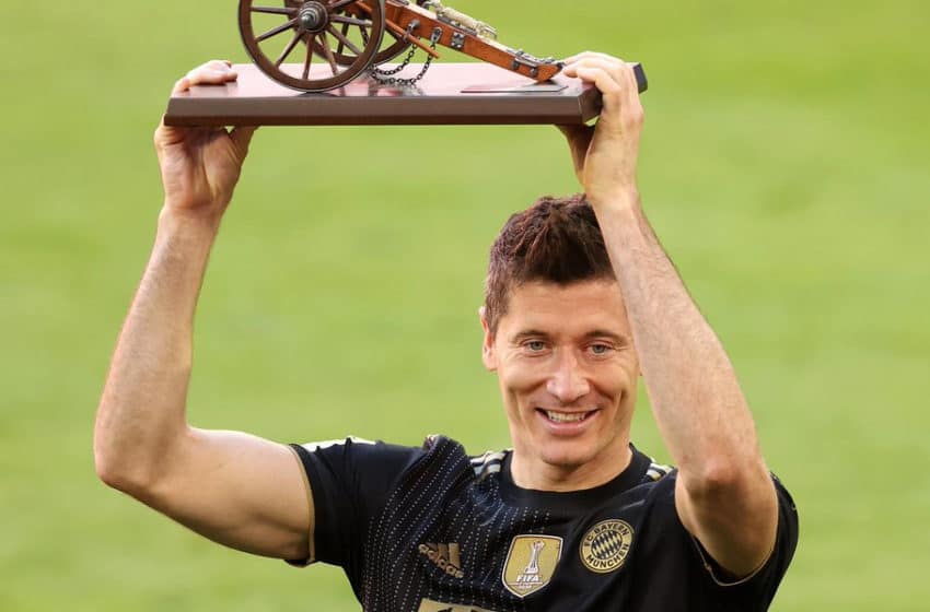  BAYERN MUNICH VS VILLARREAL